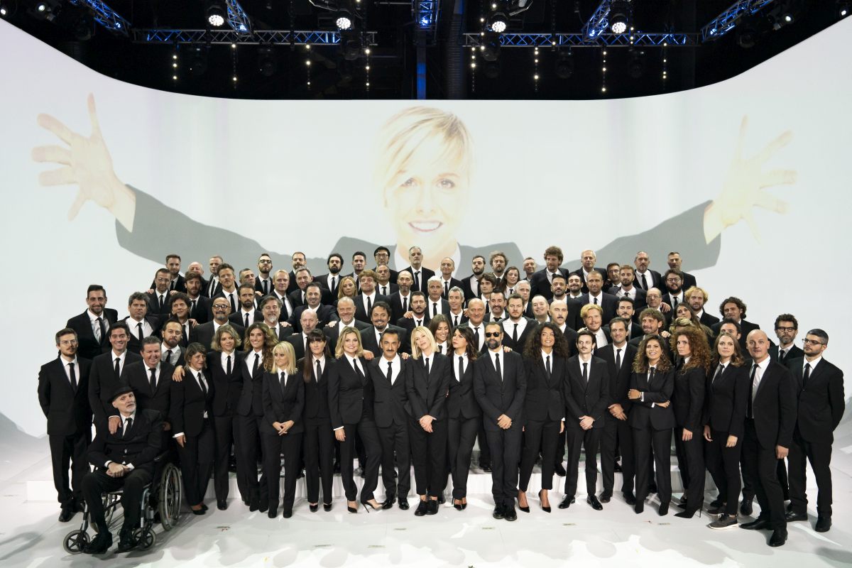 Reunion di 100 “Iene” in studio per ricordare Nadia Toffa