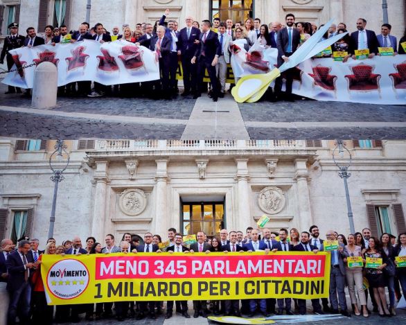 Di Maio: “Il taglio dei parlamentari una vittoria del popolo”