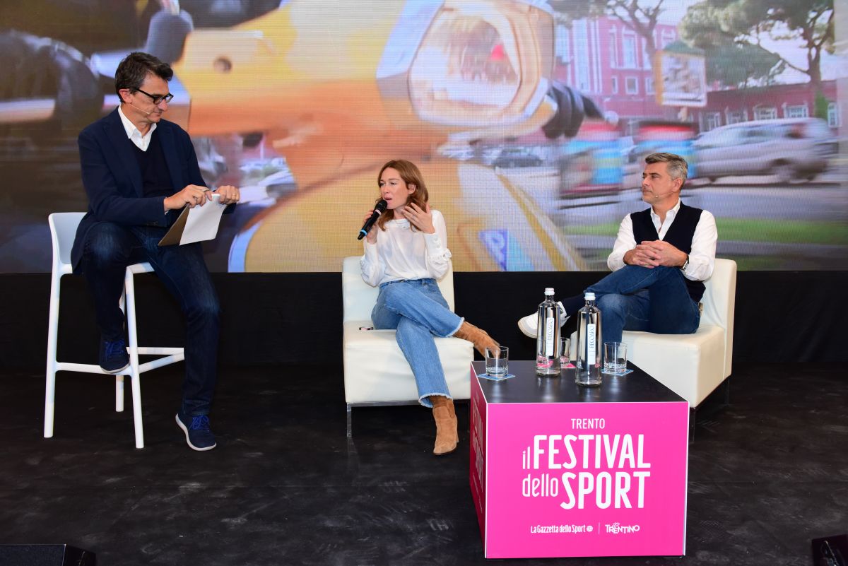 Vespa in sfilata a Trento con Capotondi, Lambri “Un’icona mondiale”