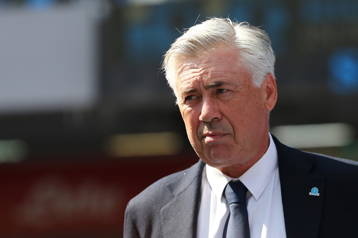 Ancelotti: “Clima sereno, Napoli lotterà per lo scudetto e Champions”