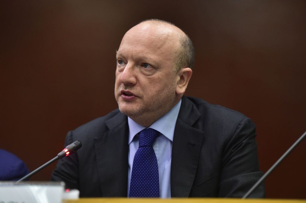 Boccia: “Superare stato di continua campagna elettorale”