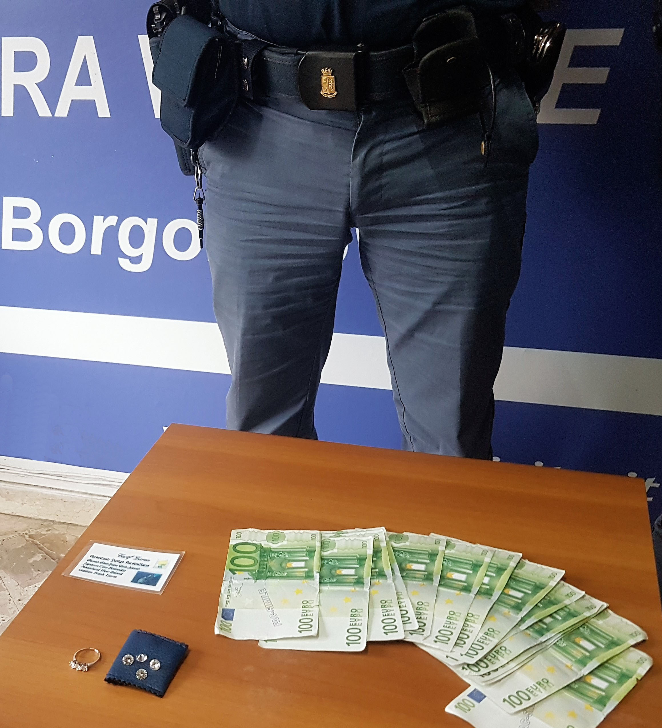 Truffa del diamante, fermati un finto marinaio e un finto gioielliere