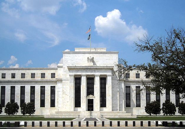 La Federal Reserve taglia i tassi di interesse di 0,25 punti
