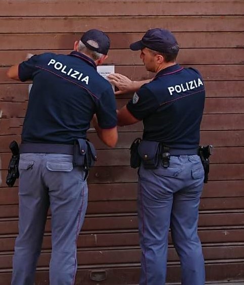 Violazione dei sigilli, denunciato titolare di una taverna alla Zisa