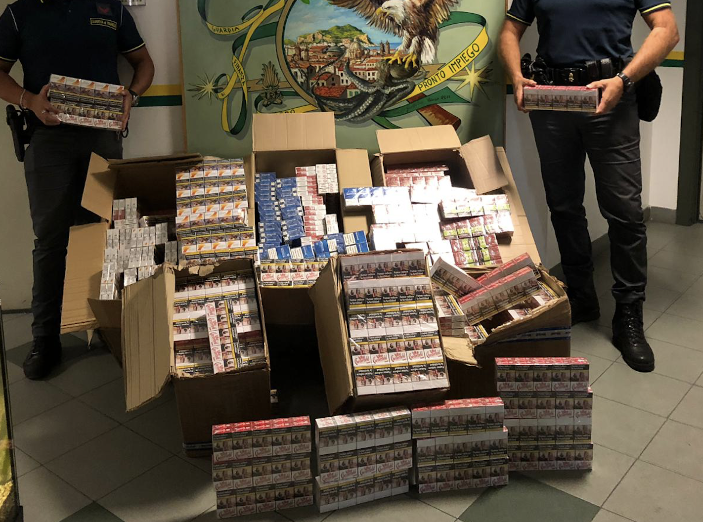 Contrabbando di tabacchi lavorati, sequestri, arresti e denunce
