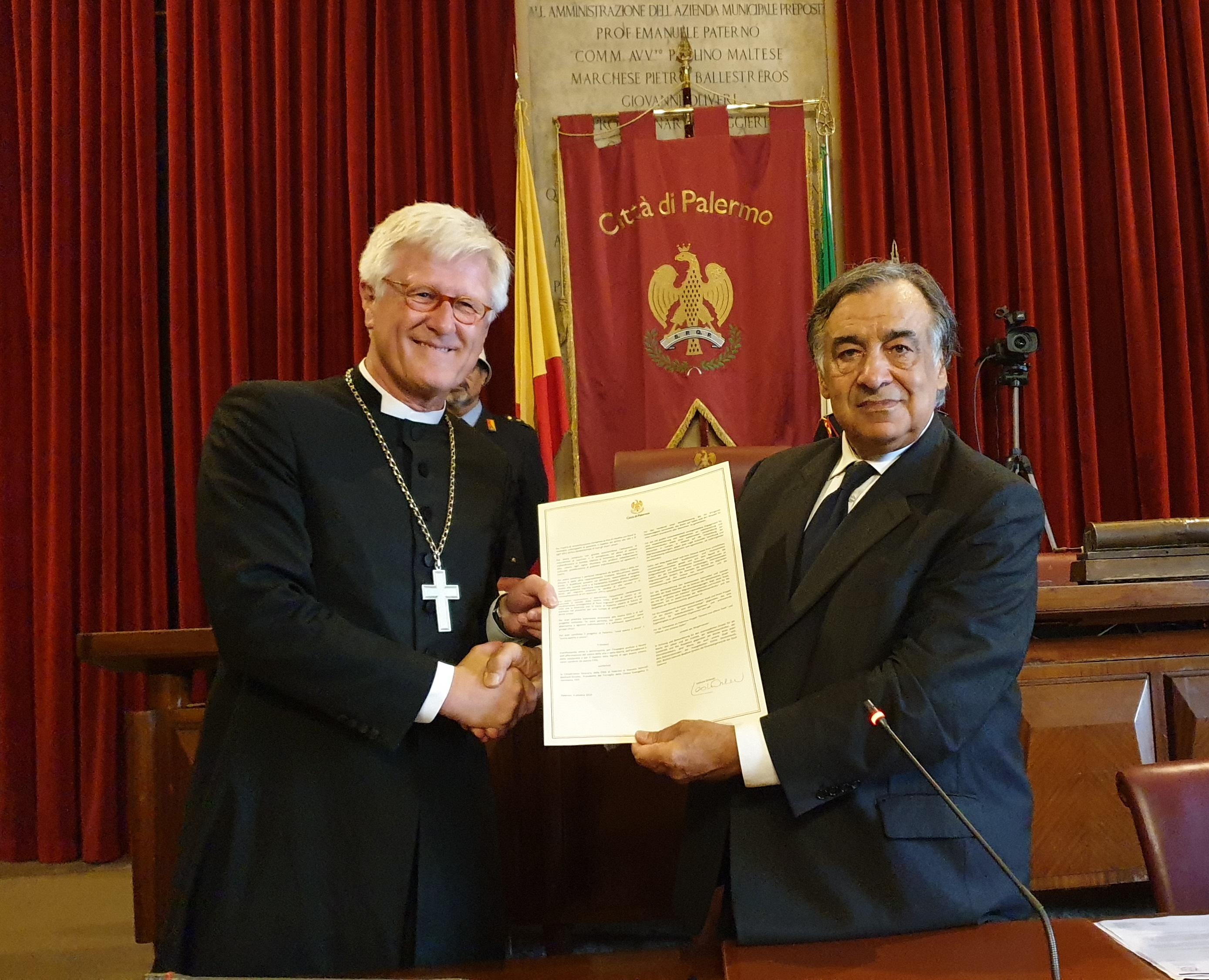 Il vescovo Heinrich Bedford-Strohm è da oggi un cittadino palermitano