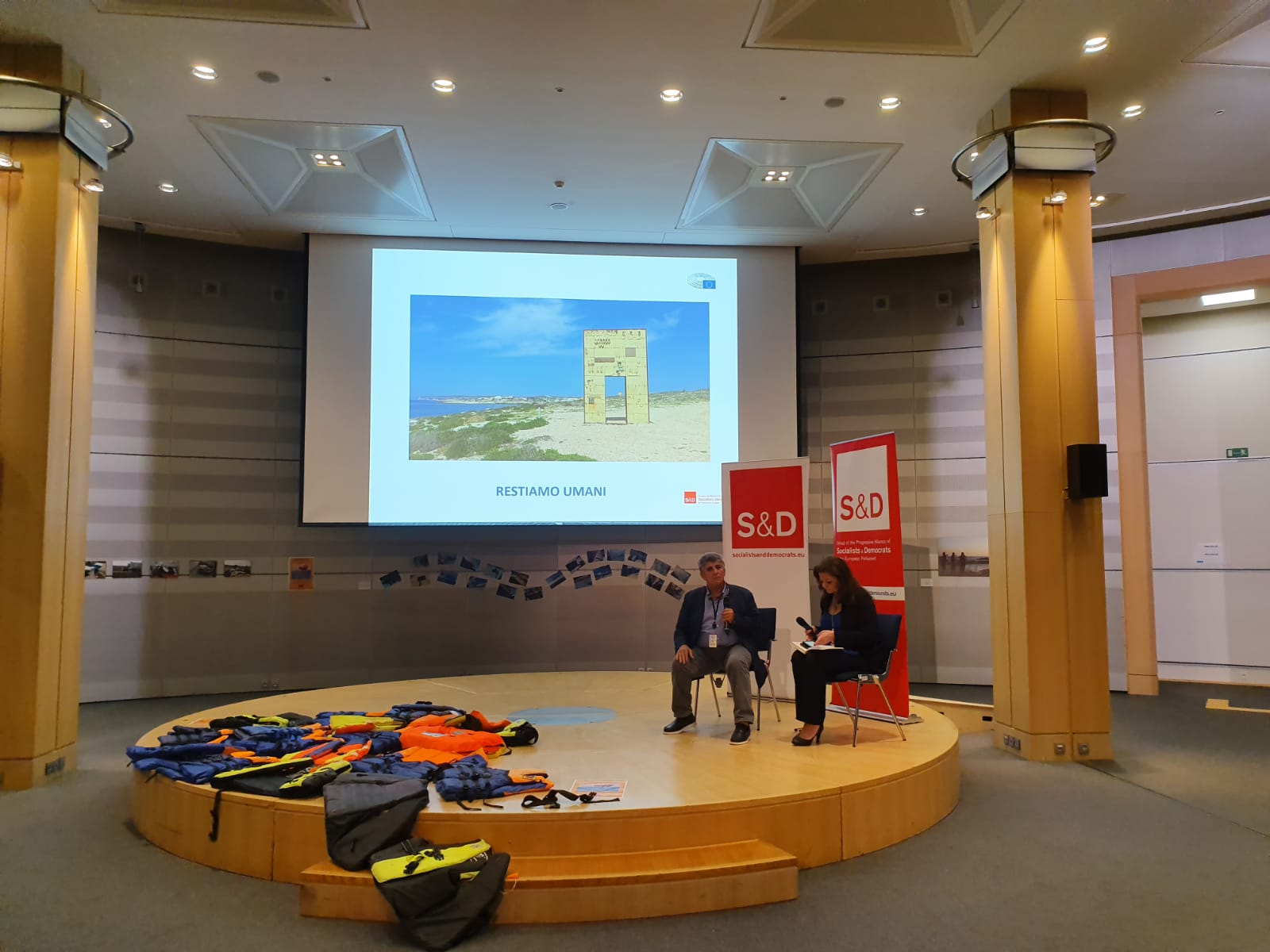 Stragi di migranti, a Bruxelles si ricorda il naufragio di Lampedusa