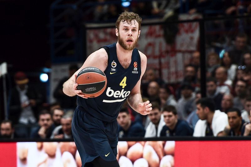 Melli spettatore a New Orleans perde, 1° KO Philadelphia