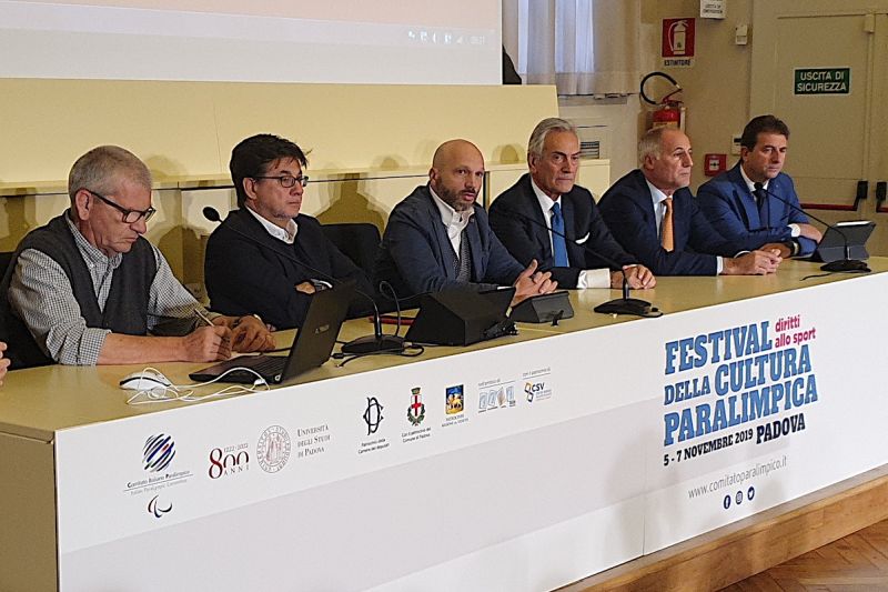 Pancalli e Gravina puntano su divisione paralimpica “Calcio è unico”