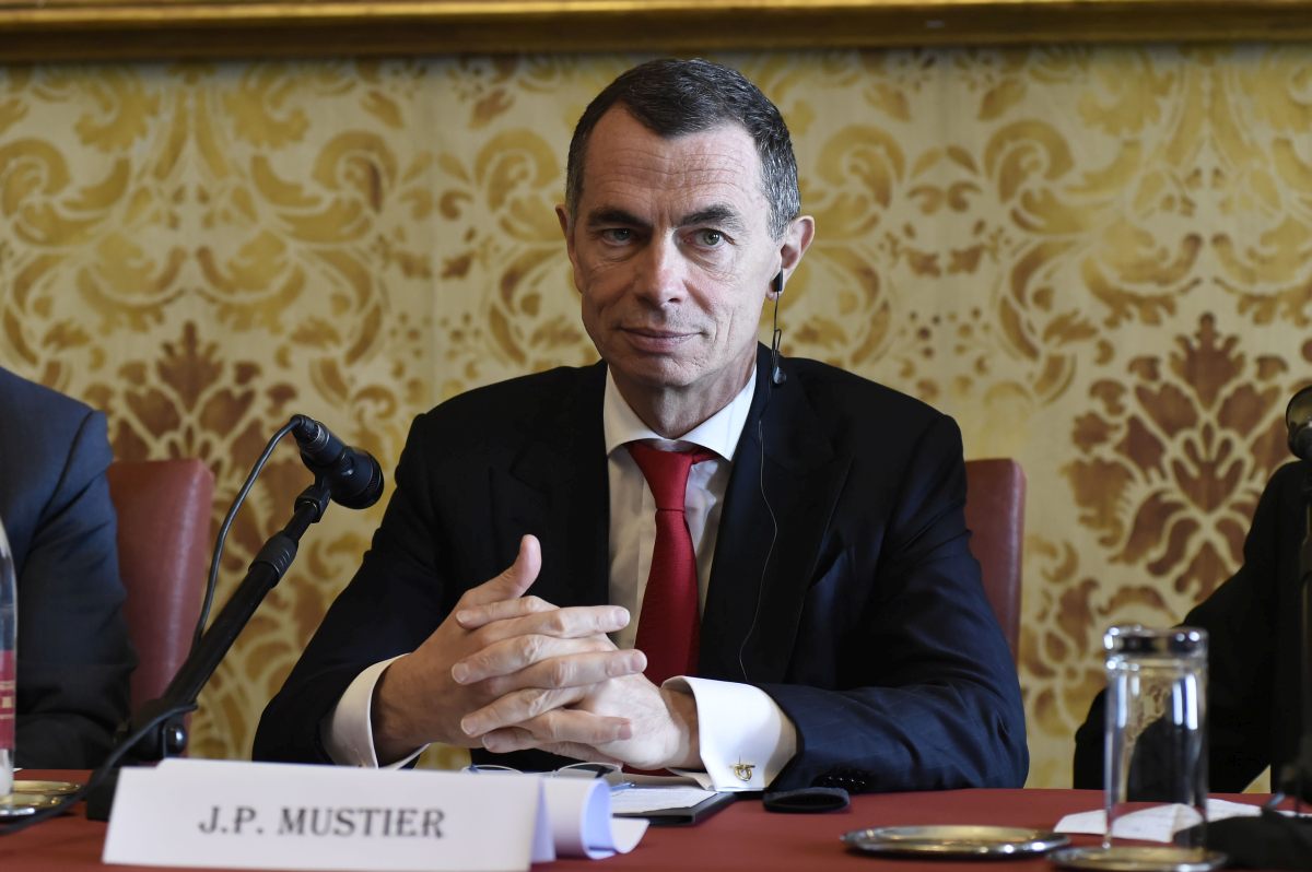 Unicredit cede la partecipazione in Mediobanca