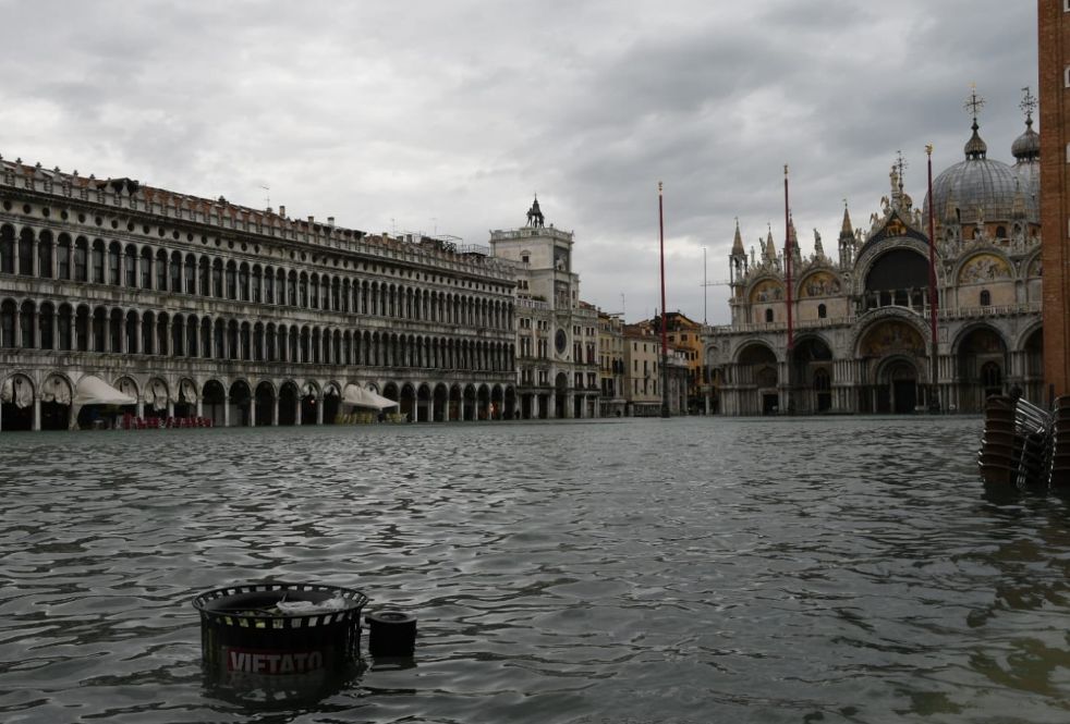 Comune Venezia, attenzione ai messaggi fake sui social