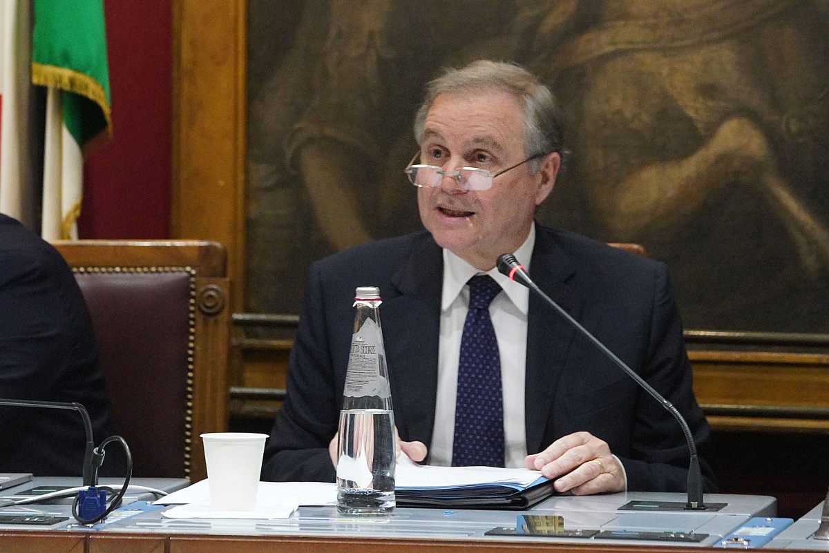 Visco: “Nel nuovo Mes c’è la ristrutturazione del debito”