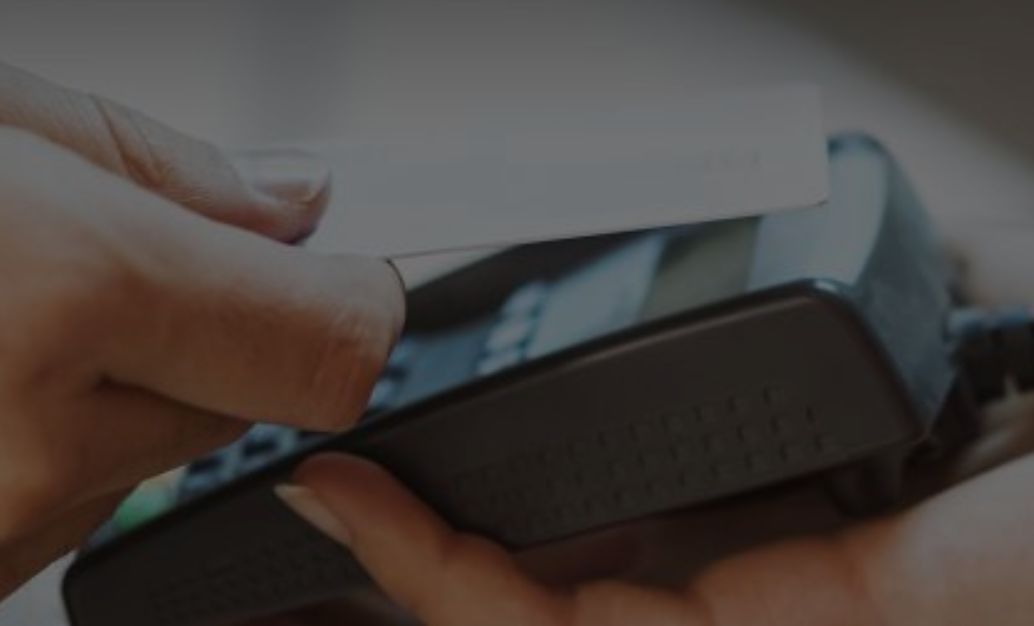 Sistemi di pagamento, accordo tra Intesa Sanpaolo e Nexi