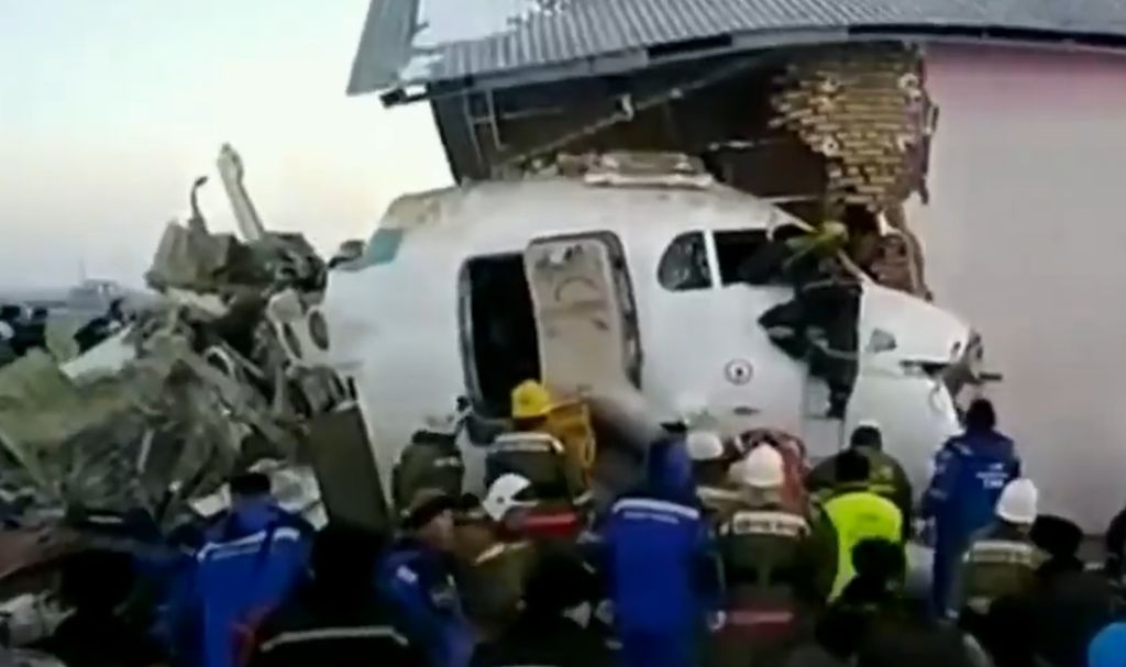 Precipita aereo in Kazakistan, almeno 15 i morti