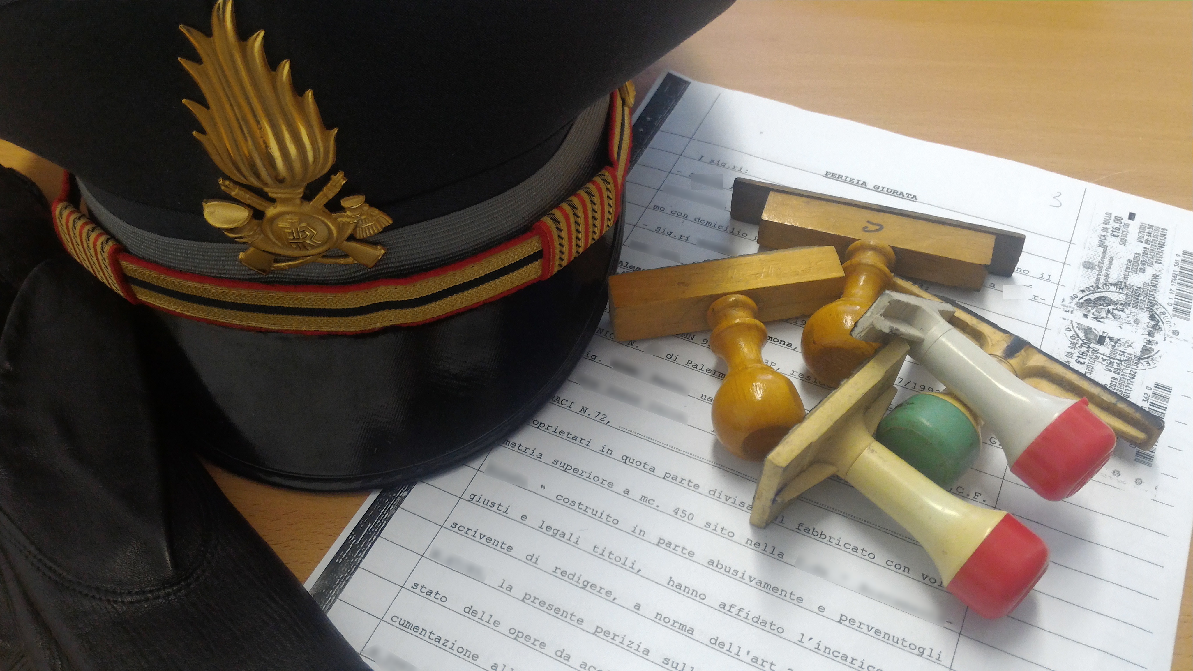 Falso geometra a Palermo scoperto dalla GdF, decisiva una segnalazione