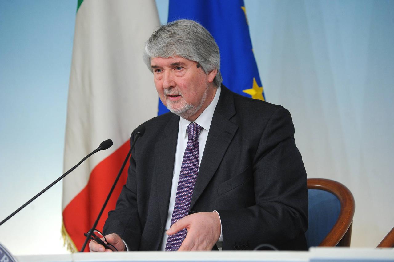 Incontro Poletti e sindacati: procede la fase due del dossier pensioni