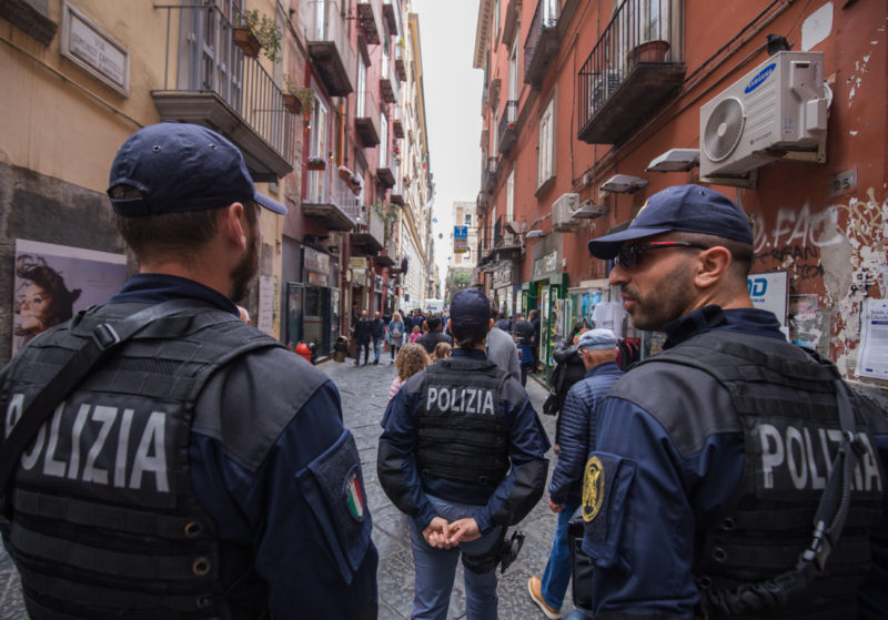 Detenzione di stupefacenti a fini di spaccio, arrestato un 23enne