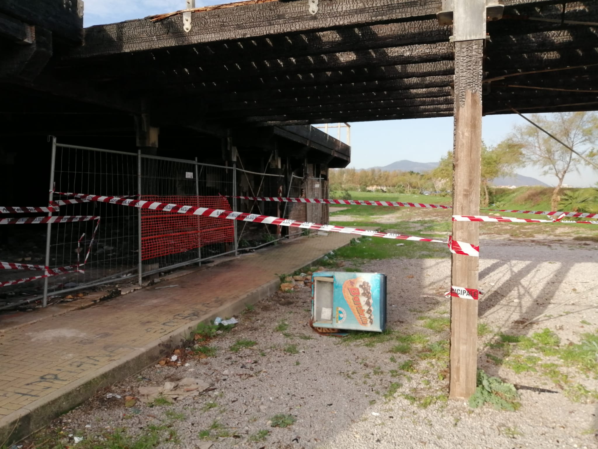Sequestrato pontile di via Messina Marine a Palermo, è la seconda volta