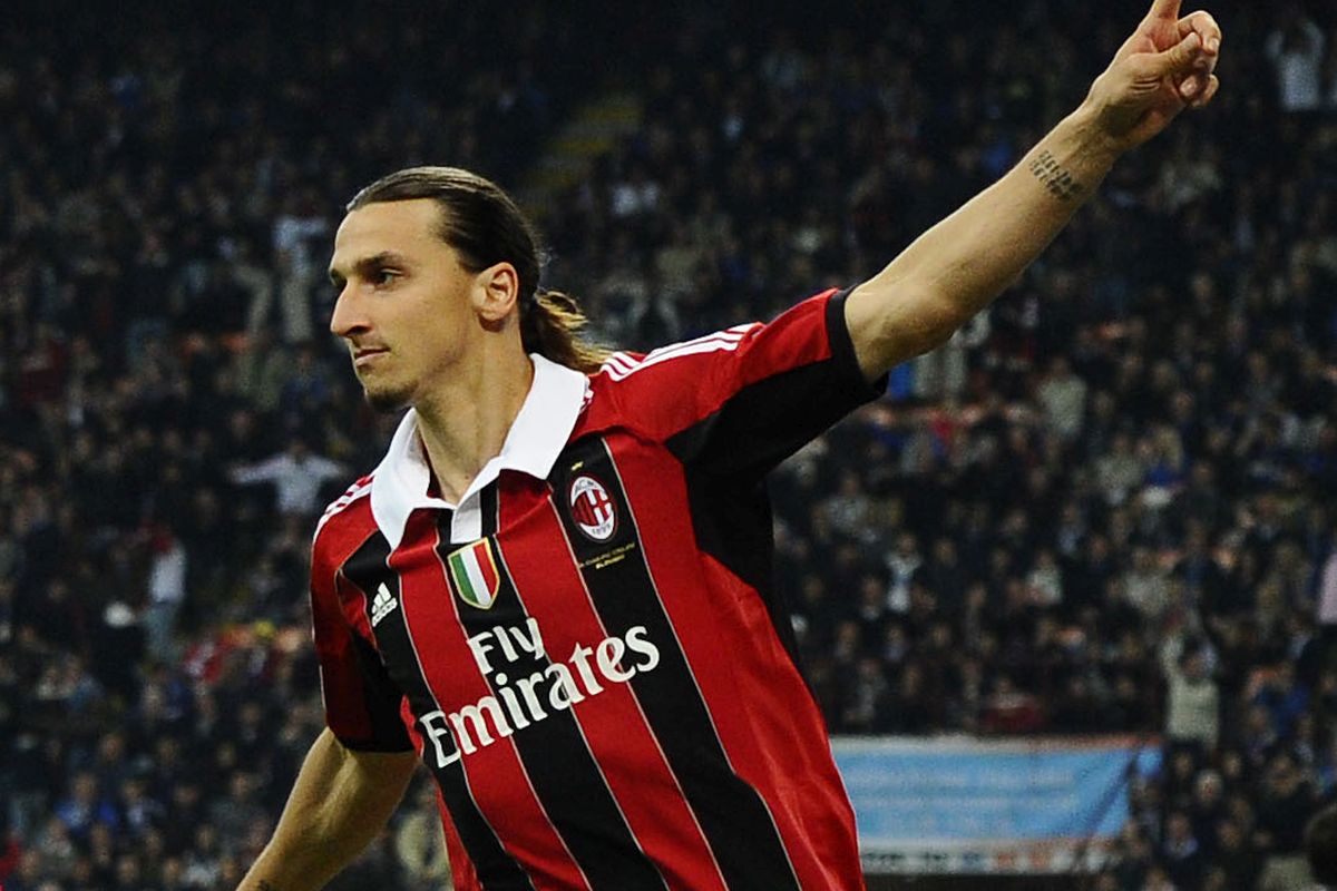 È l’Ibra-day, la Milano rossonera riabbraccia lo svedese