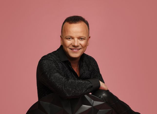 Gigi D’Alessio in tour dal 17 marzo, al via prevendite