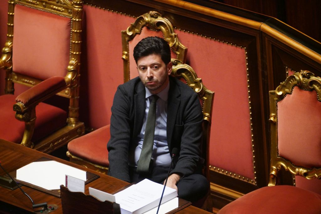 Speranza: “In legge di Bilancio importante segnale per la Sanità “