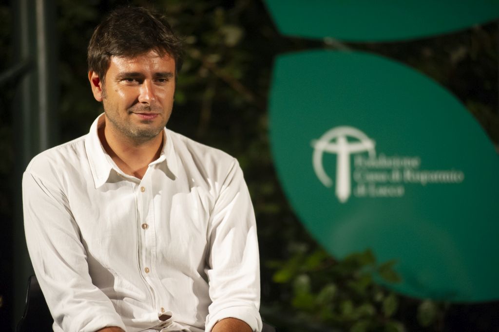 Di Battista: “Serviva un Ministro degli Esteri come Di Maio”