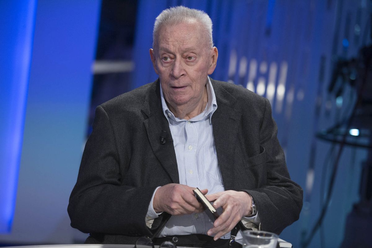 Morto il giornalista Giampaolo Pansa