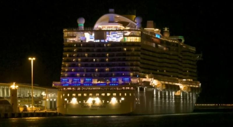 Coronavirus, negativi i test sui passeggeri della nave a Civitavecchia