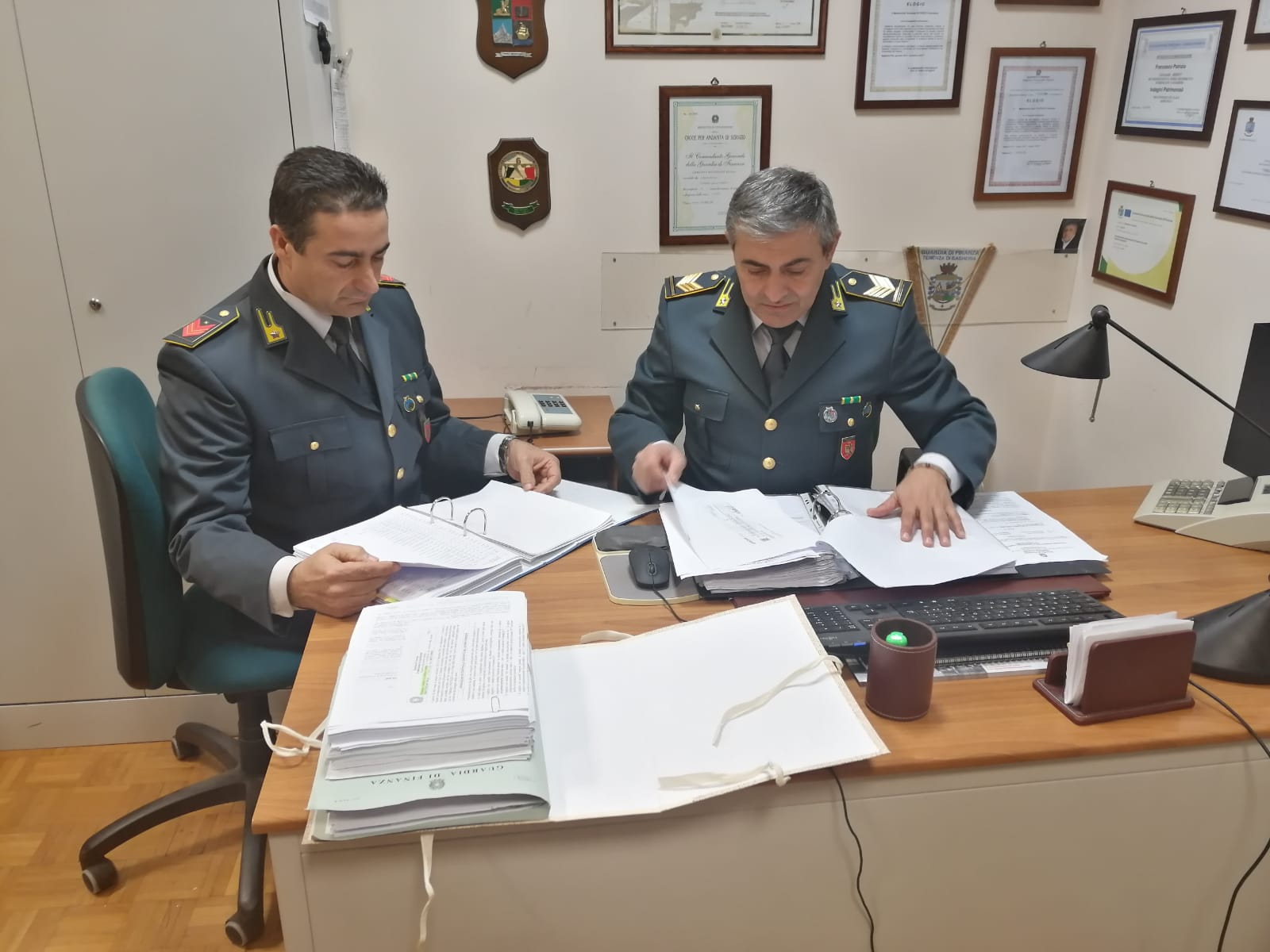 Furbetti del reddito di cittadinanza, denunciate due donne di Bagheria