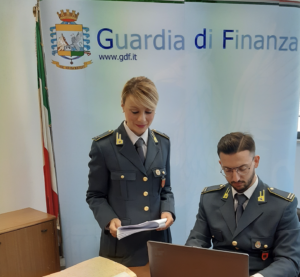 Abuso d'ufficio e frode informatica