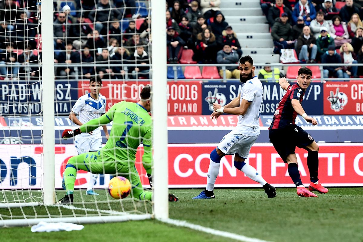 Torregrossa illude il Brescia, il Bologna vince 2-1 in rimonta
