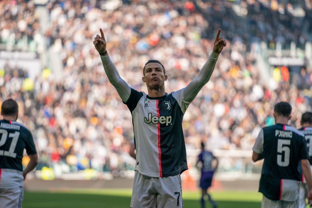 La Juventus stende la Fiorentina 3-0, doppio Ronaldo su rigore