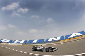 LONDRA (INGHILTERRA) (ITALPRESS) - Adesso e' ufficiale. Il Gran Premio di Cina, in programma a...