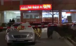 ROMA (ITALPRESS) - E' di 11 morti il bilancio della strage che si e' consumata ad Hanau, cittadina a...