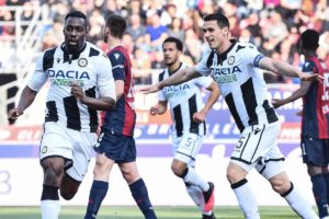 BOLOGNA (ITALPRESS) - Rodrigo Palacio salva il Bologna. La squadra di Mihajlovic macina gioco, passa...