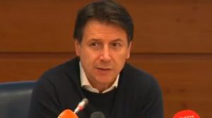 ROMA (ITALPRESS) - "Abbiamo adottato un decreto legge contenente misure di contenimento di questa...