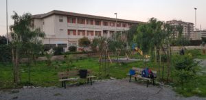 Spazi restituiti ai cittadini, riconvertiti in giardini per combattere l'abbandono e il degrado. E'...