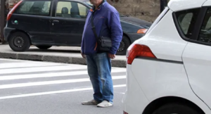 Posteggiatori abusivi con reddito di cittadinanza.  La Polizia Municipale, nell'ambito delle...