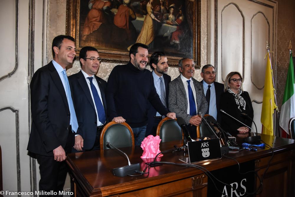 Salvini presenta il nuovo gruppo della Lega all’Assemblea Regionale