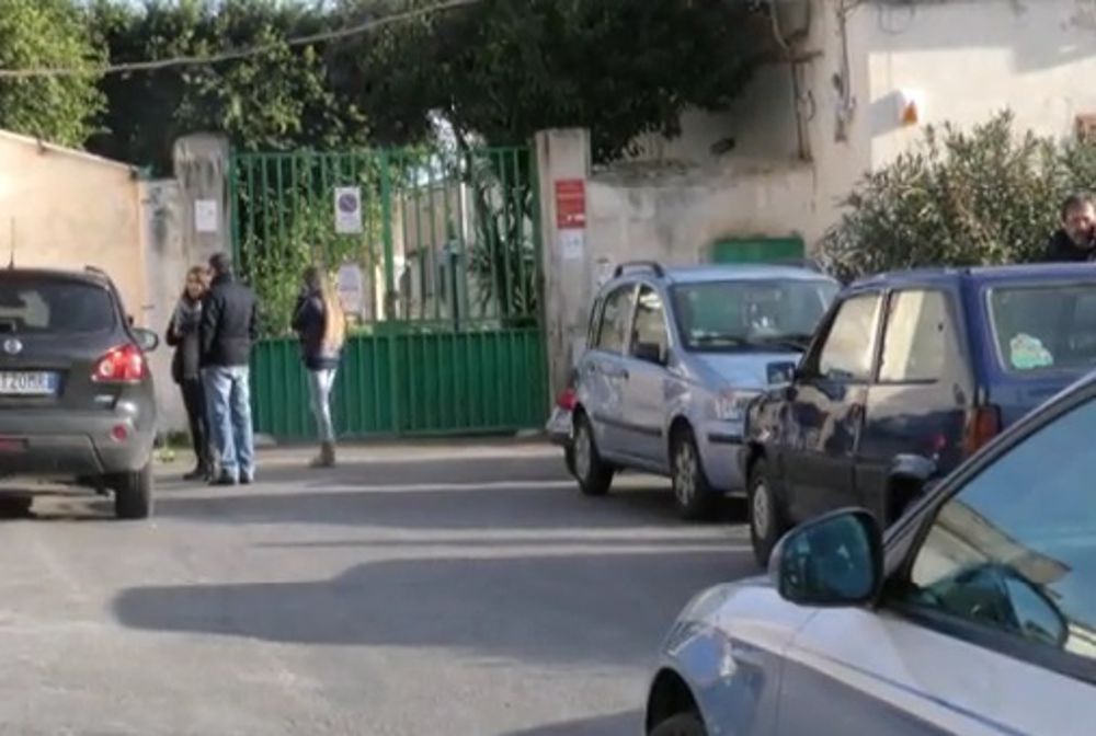 Feste e balli al canile di Palermo: operai Reset nei guai dopo esposto