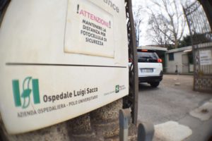 MILANO (ITALPRESS) - Banca Mediolanum dona 100 mila euro all'Azienda sanitaria Fatebenefratelli...