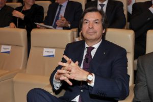 ROMA (ITALPRESS) - "Siamo pronti a donare fino a 100 milioni, li metteremo a disposizione del Paese...