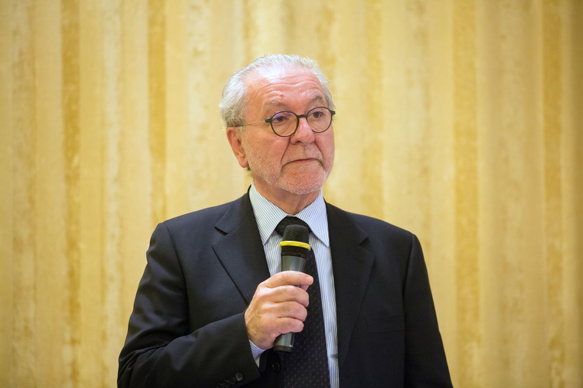 Ghirelli “Si giochi, il calcio e’ una trincea di valori”