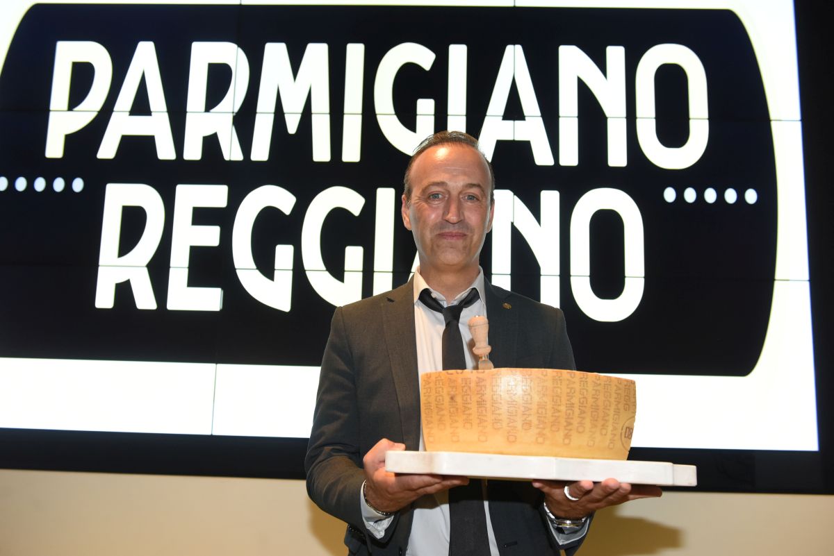 Bertinelli (Consorzio Parmigiano Reggiano): “Export non puo’ fermarsi”