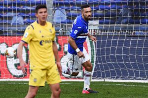 GENOVA (ITALPRESS) - Quagliarella trascina la Sampdoria. La formazione di Claudio Ranieri batte 2-1...