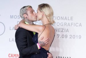 ROMA (ITALPRESS) - Chiara Ferragni e Fedez, attraverso una donazione a livello personale di 100.000...