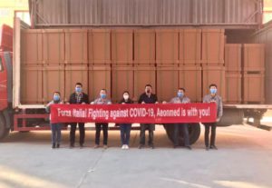 ROMA (ITALPRESS) - "Queste foto arrivano dalla Cina, sono 150 ventilatori polmonari per l'Italia e...