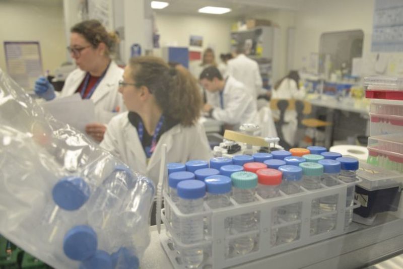 Coronavirus, in Francia 5400 casi e 120 morti