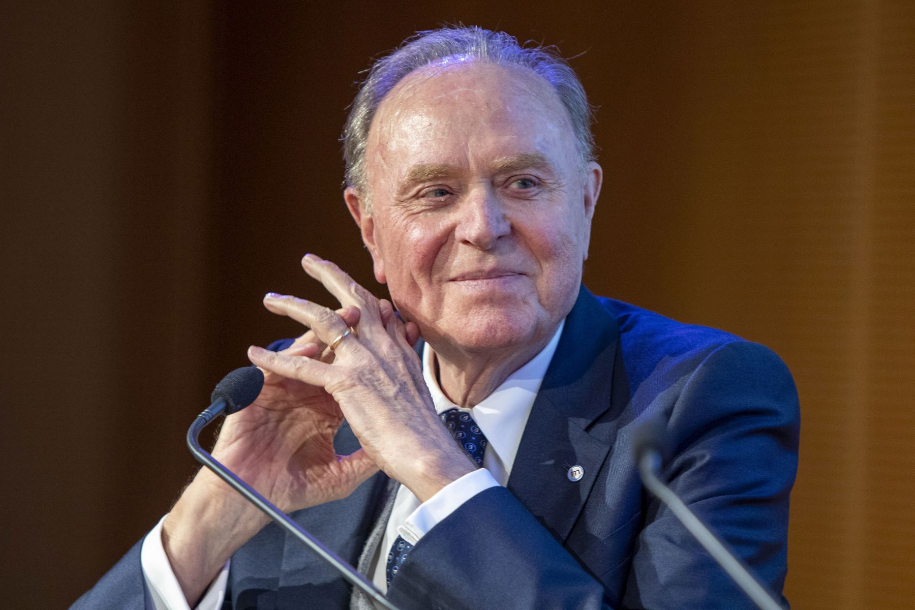 Coronavirus, Doris “ci risolleveremo, conti correnti al sicuro”