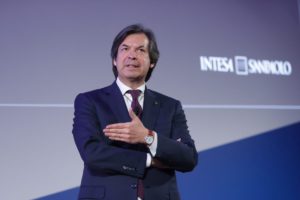 MILANO (ITALPRESS) - Intesa Sanpaolo, con l'obiettivo di regolare la donazione di 100 milioni di...